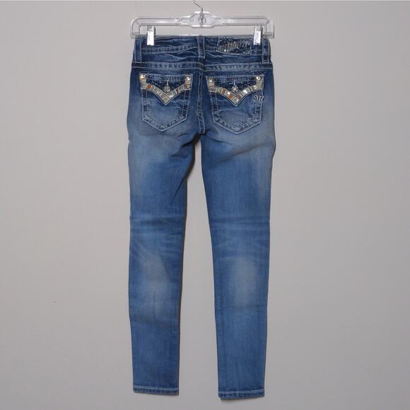 Miss Me Mid-Rise Embellished Skinny Jeans in Blue – Size 24 – EUC - Picture 9 of 15
